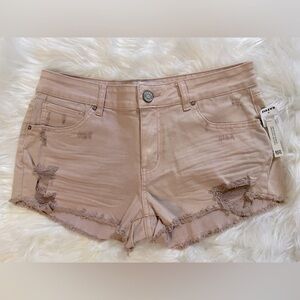 NWT. RSQ Cabo Cut Off women’s distressed shorts. Size 11. Dusty Pink.